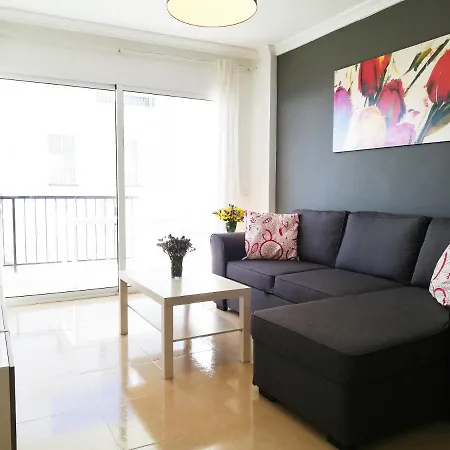 Apartment First Line With Two Bedrooms And Sea View