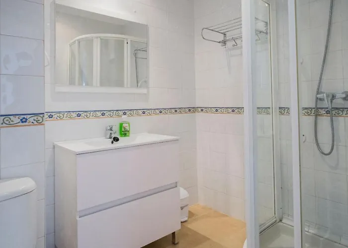 First Line With Two Bedrooms And Sea View *